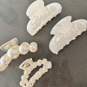 BRIDAL ACCESSORIES